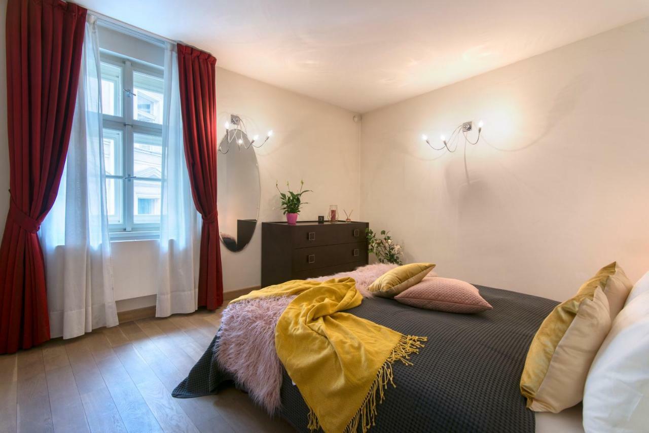 Petrska Residence プラハ エクステリア 写真